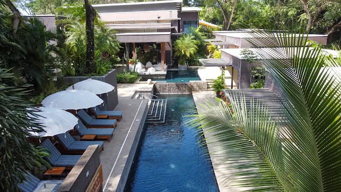 White Palms Nosara with Gypsy Cab nosara